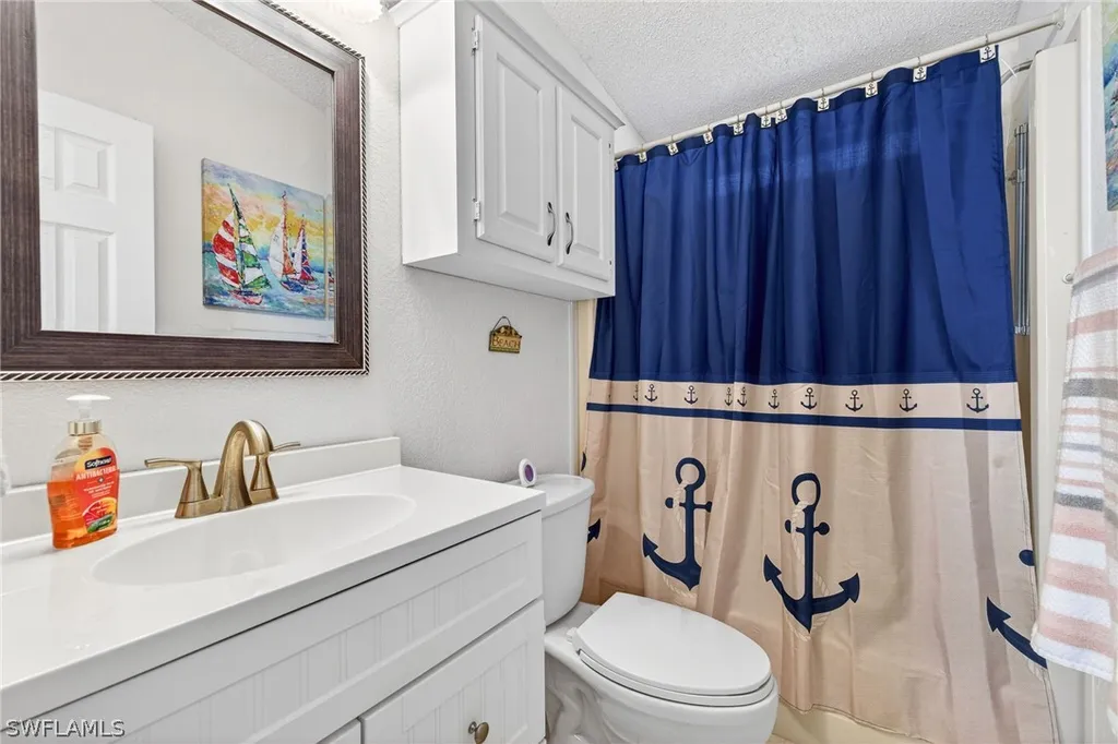 10390 Wales Loop Bonita Springs FL 34135