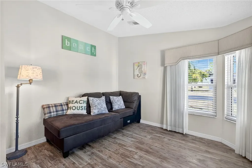 10390 Wales Loop Bonita Springs FL 34135