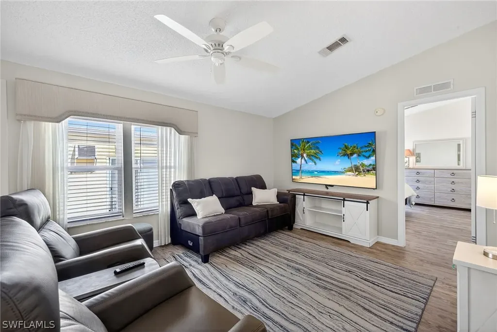 10390 Wales Loop Bonita Springs FL 34135