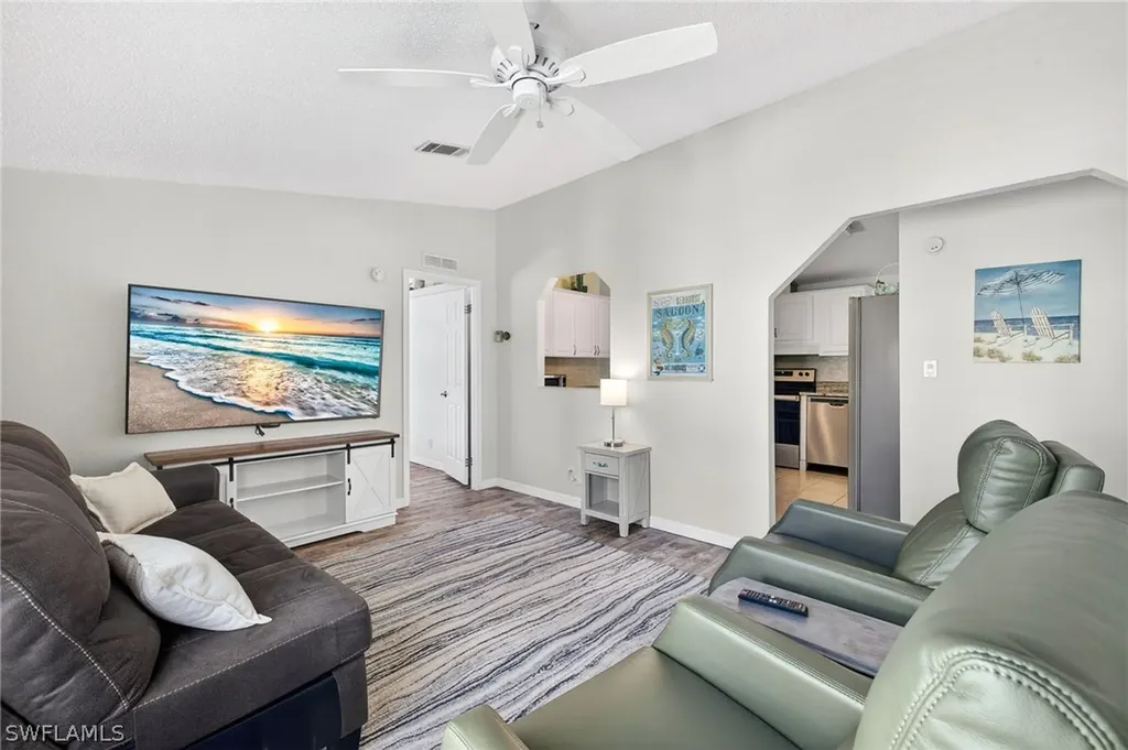 10390 Wales Loop Bonita Springs FL 34135