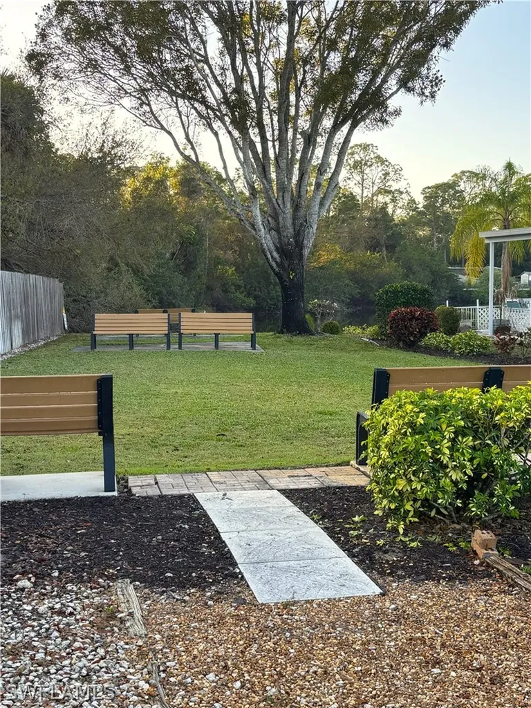 10390 Wales Loop Bonita Springs FL 34135