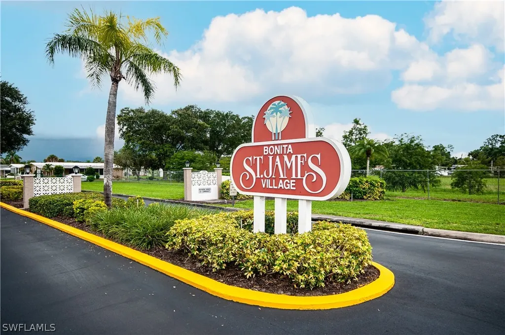 10390 Wales Loop Bonita Springs FL 34135