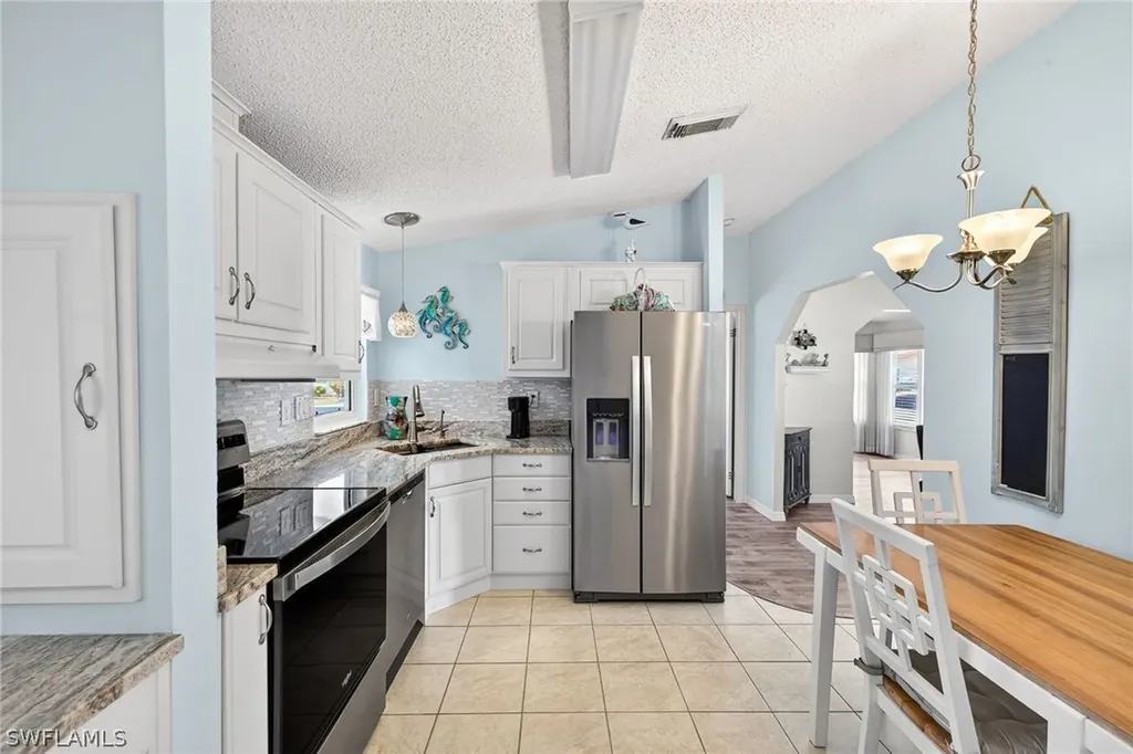 10390 Wales Loop Bonita Springs FL 34135