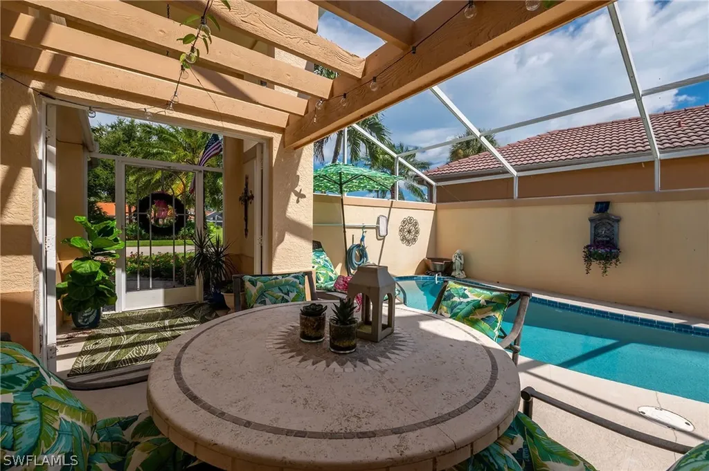 129 Sabal Lake Drive Naples FL 34104