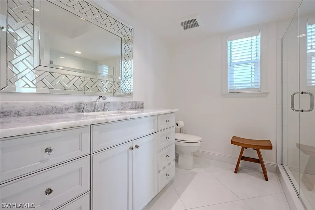 1302 Chesapeake Avenue Naples FL 34102