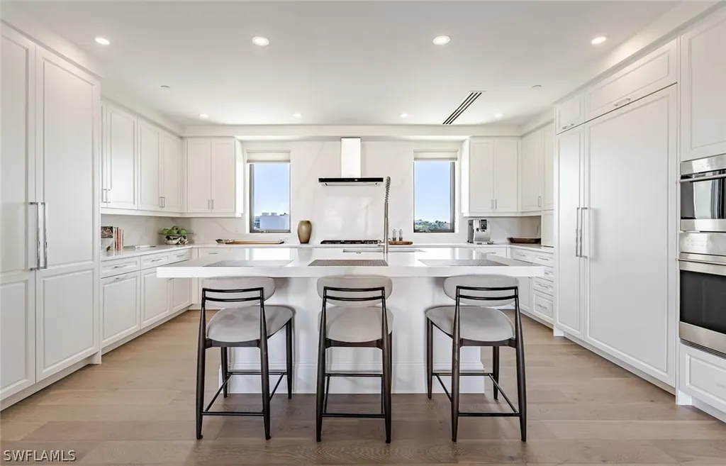 1130 3rd Avenue S Naples FL 34102