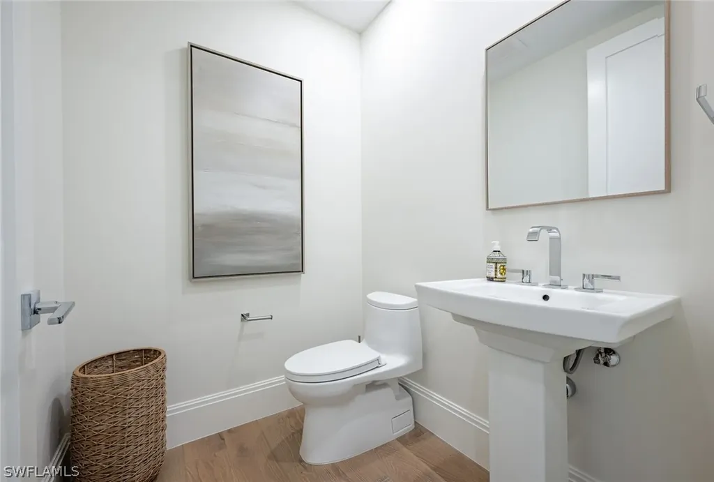 1130 3rd Avenue S Naples FL 34102