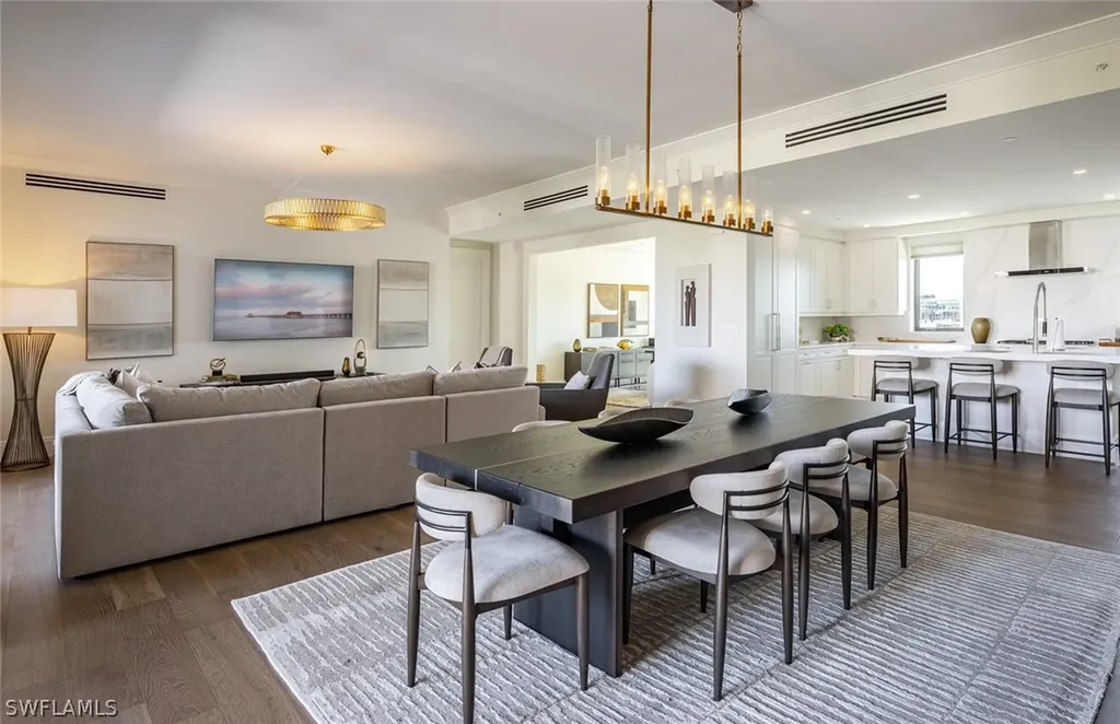 1130 3rd Avenue S Naples FL 34102