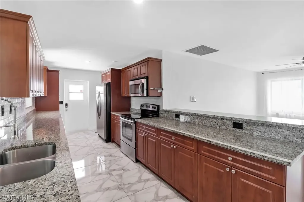 18659 Sarasota Road Fort Myers FL 33967