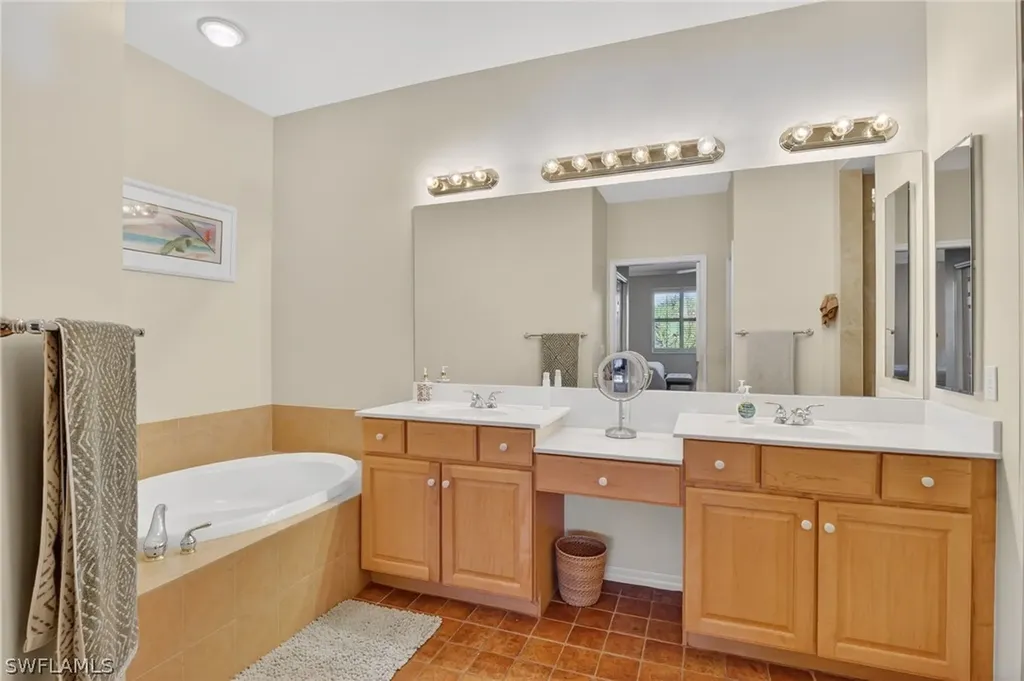 3913 Forest Glen Boulevard Naples FL 34114