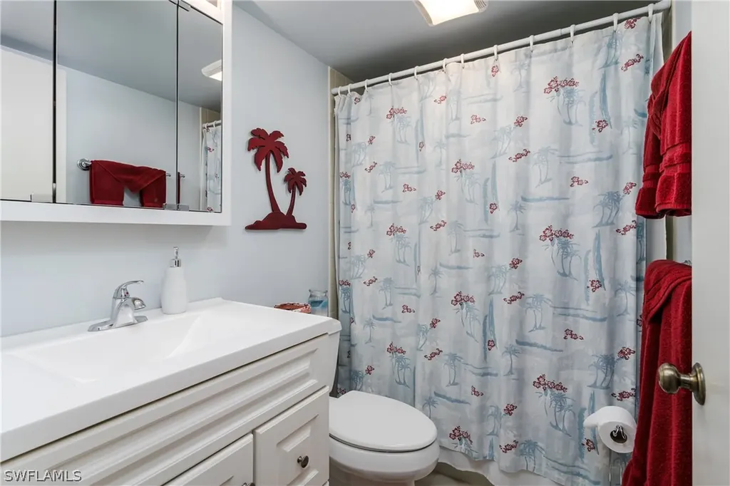 1514 Mainsail Drive Naples FL 34114