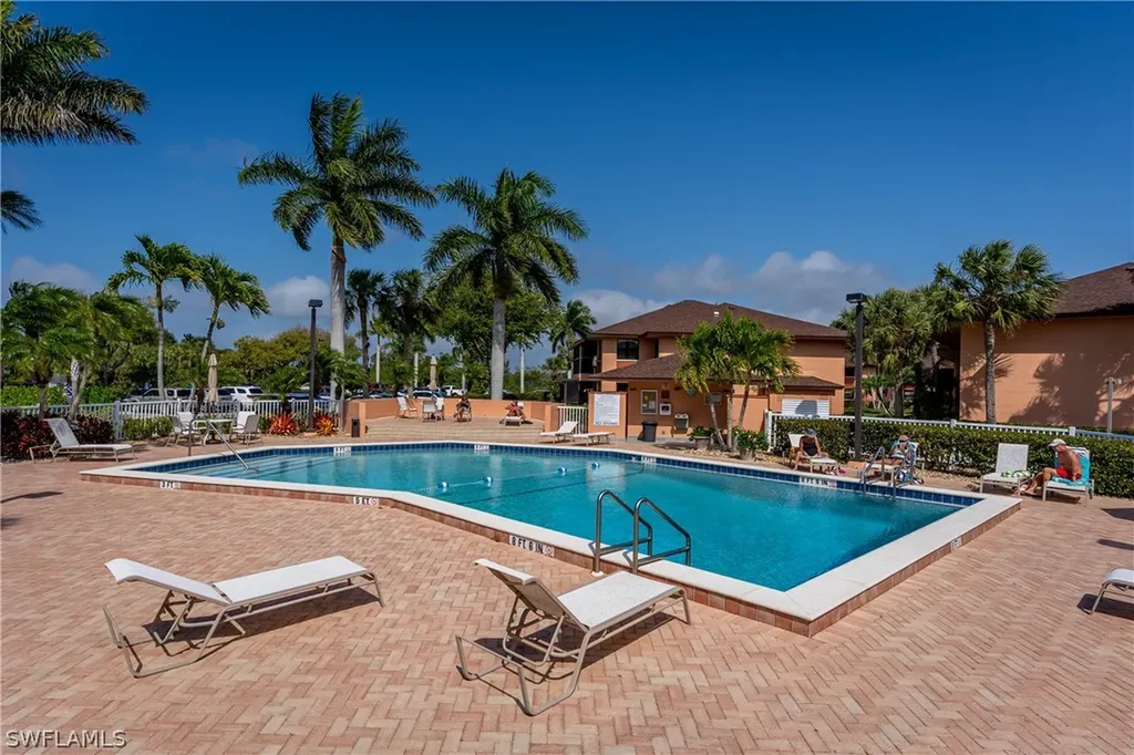 1514 Mainsail Drive Naples FL 34114
