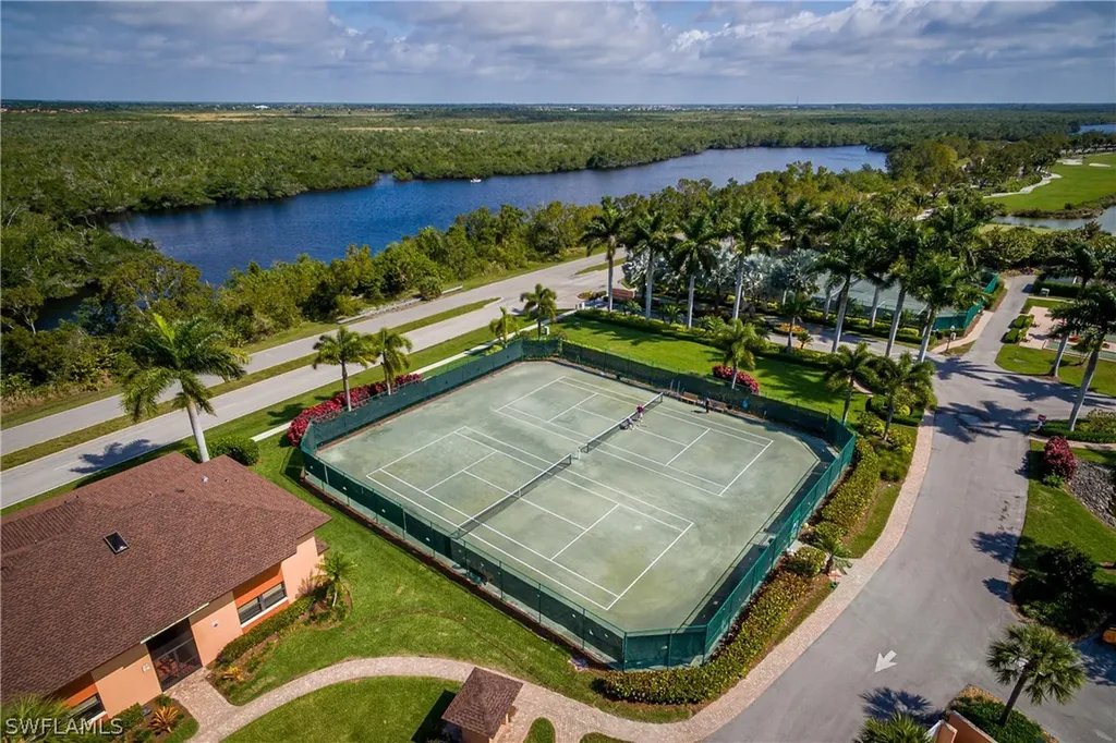 1514 Mainsail Drive Naples FL 34114