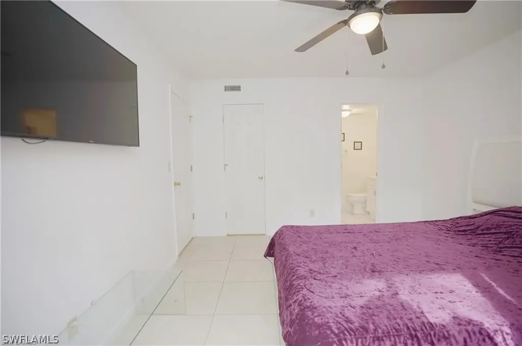4635 Bayshore Drive Naples FL 34112
