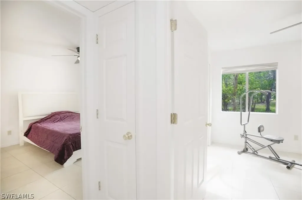 4635 Bayshore Drive Naples FL 34112