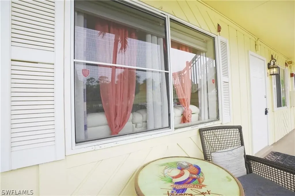 4635 Bayshore Drive Naples FL 34112