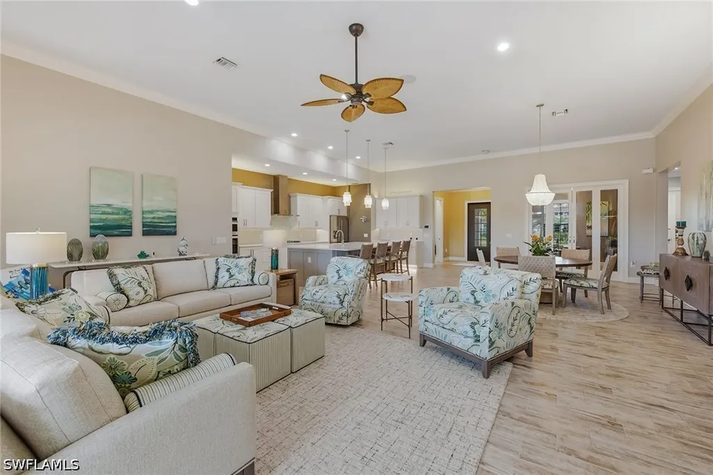 3206 Cotuit Lane Naples FL 34114