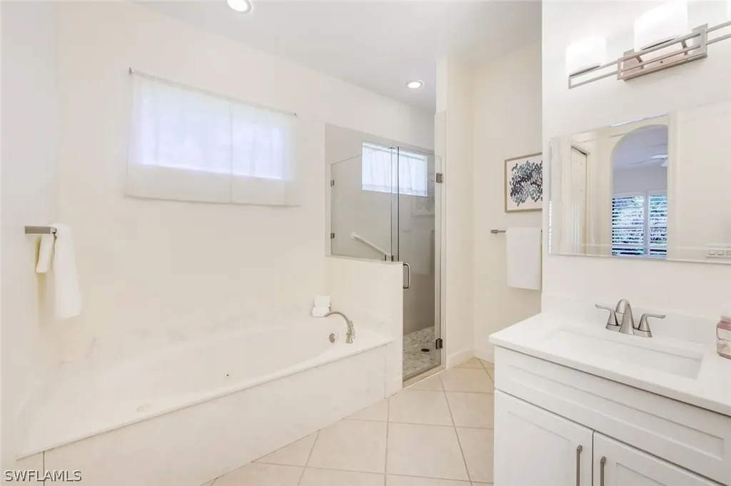 6078 Highwood Park Court Naples FL 34110