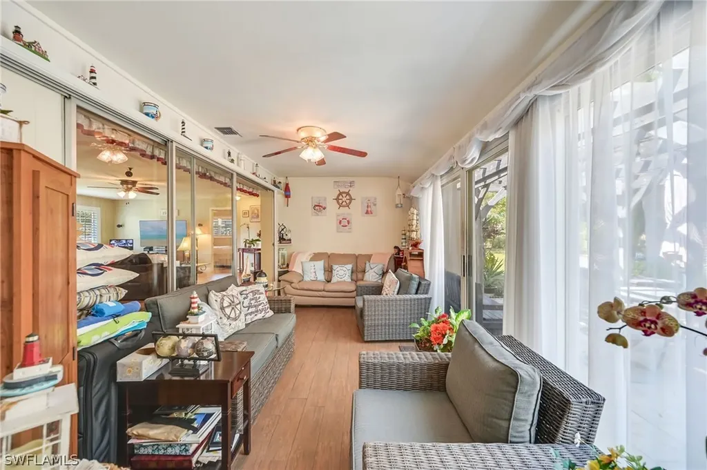 20 Maui Circle Naples FL 34112