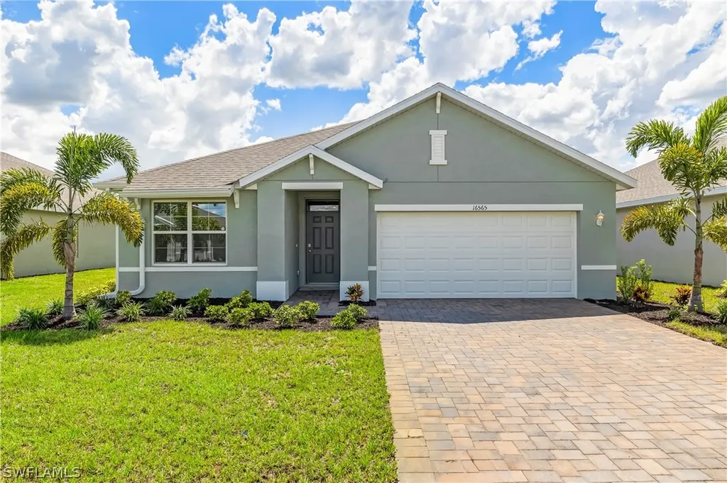 16499 Blue Coral Lane North Fort Myers FL 33903