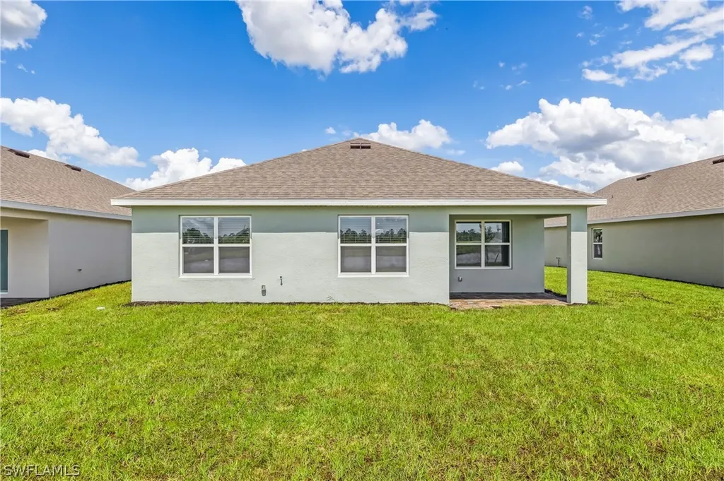 16499 Blue Coral Lane North Fort Myers FL 33903