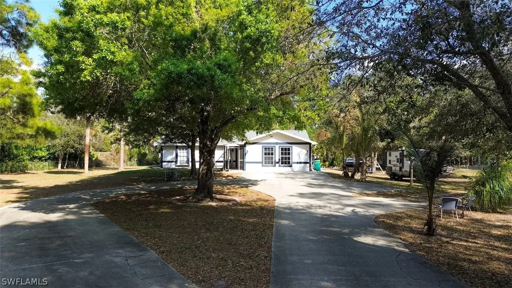 720 29th Street NW Naples FL 34120