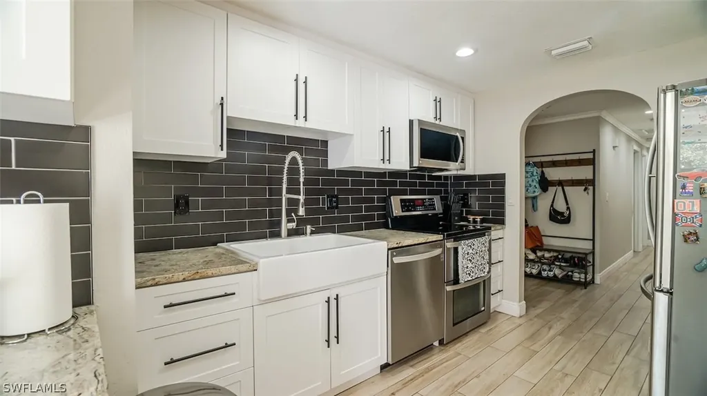720 29th Street NW Naples FL 34120