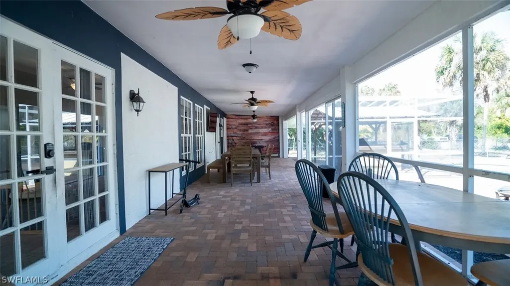 720 29th Street NW Naples FL 34120