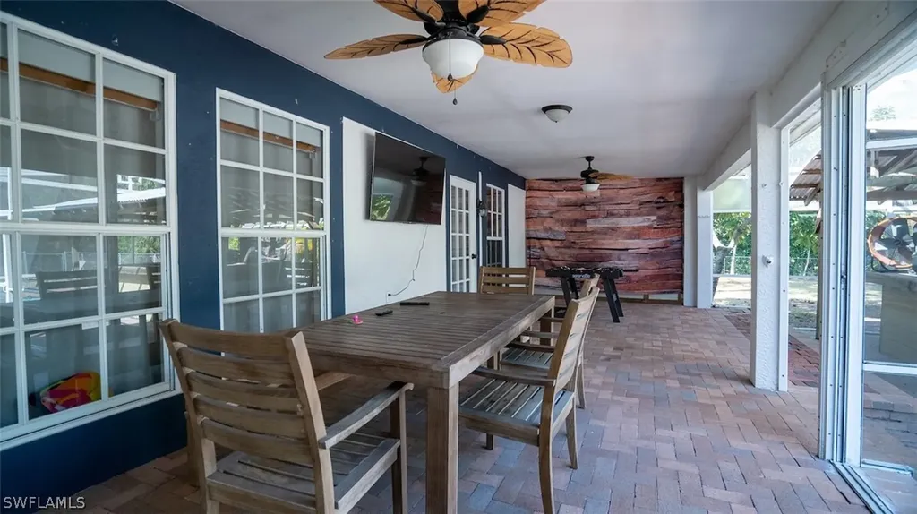 720 29th Street NW Naples FL 34120
