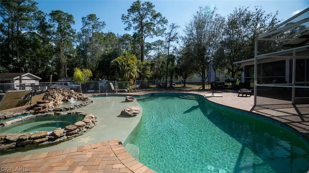 720 29th Street NW Naples FL 34120