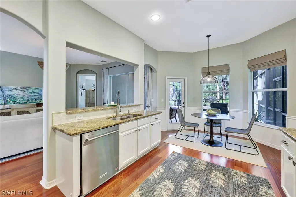 6499 Waverly Green Way Naples FL 34110
