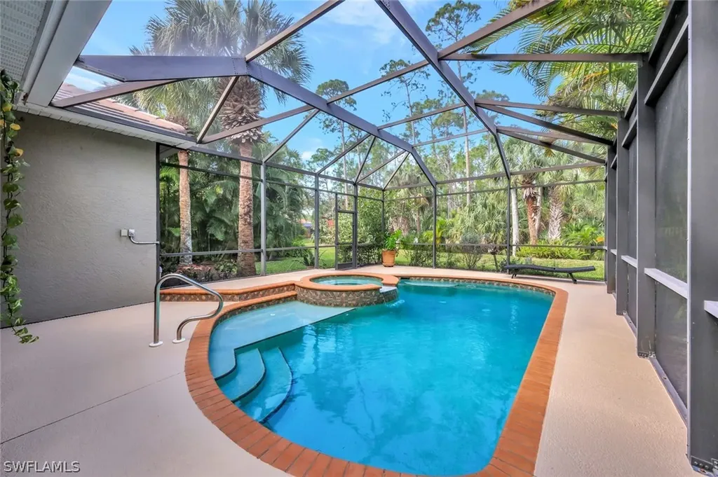 6499 Waverly Green Way Naples FL 34110