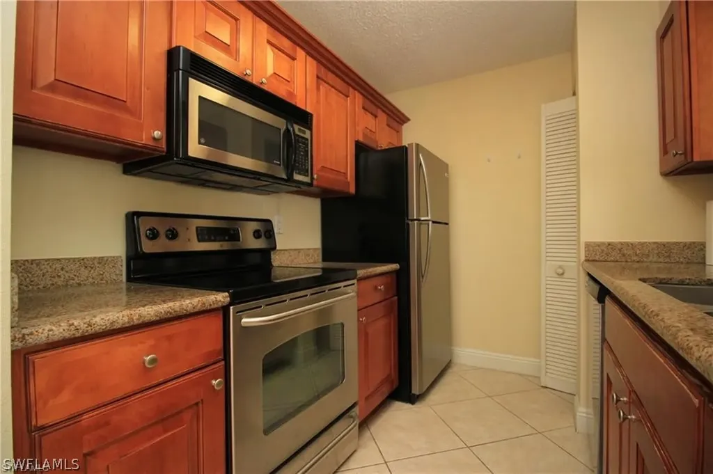 194 Santa Clara Drive Naples FL 34104