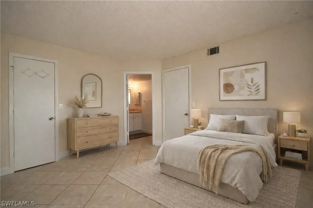 194 Santa Clara Drive Naples FL 34104