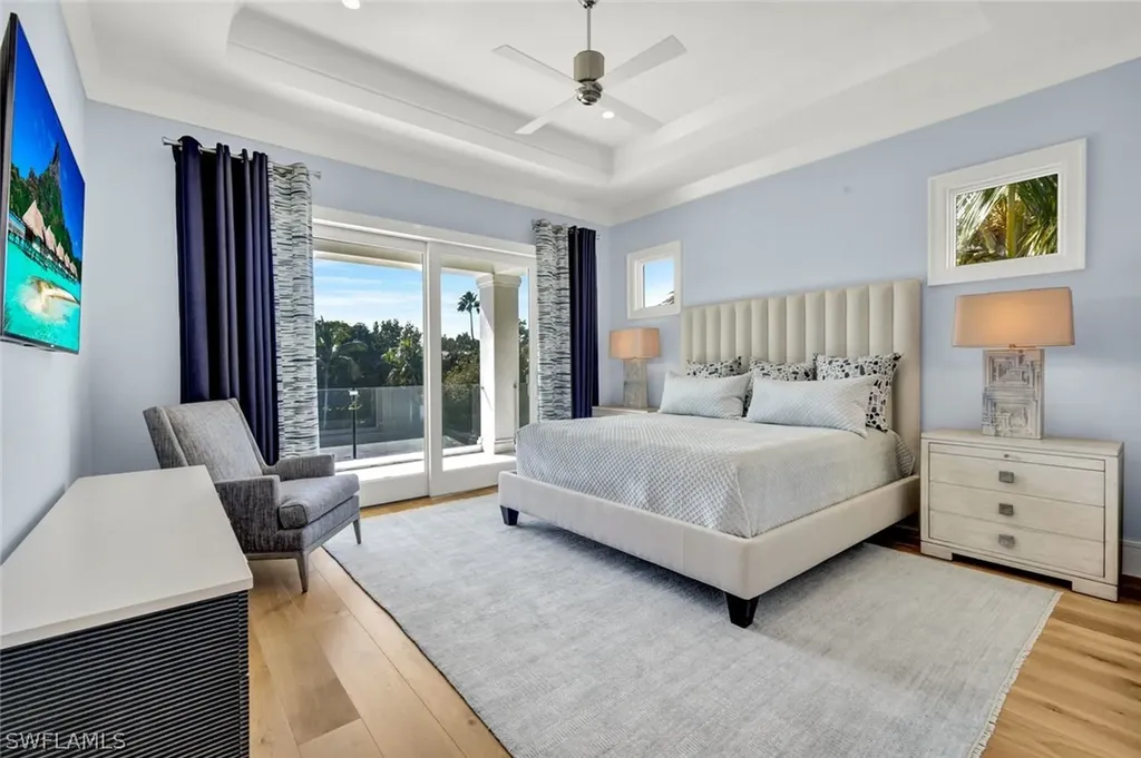 6892 Leeward Way Naples FL 34109