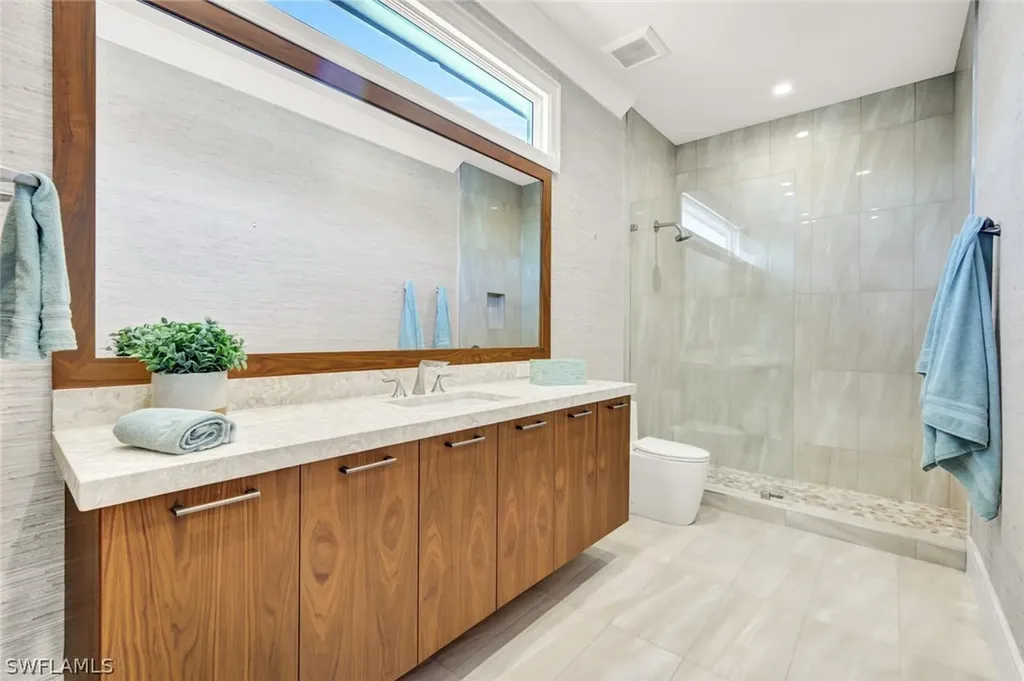 6892 Leeward Way Naples FL 34109