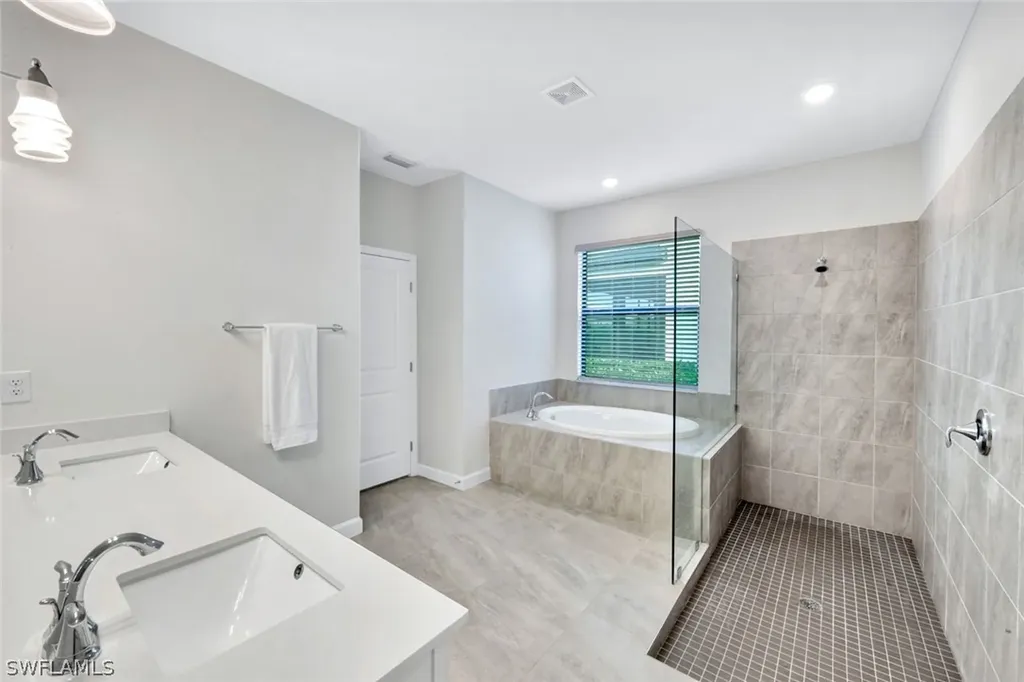18298 Ridgeline Drive Estero FL 33928