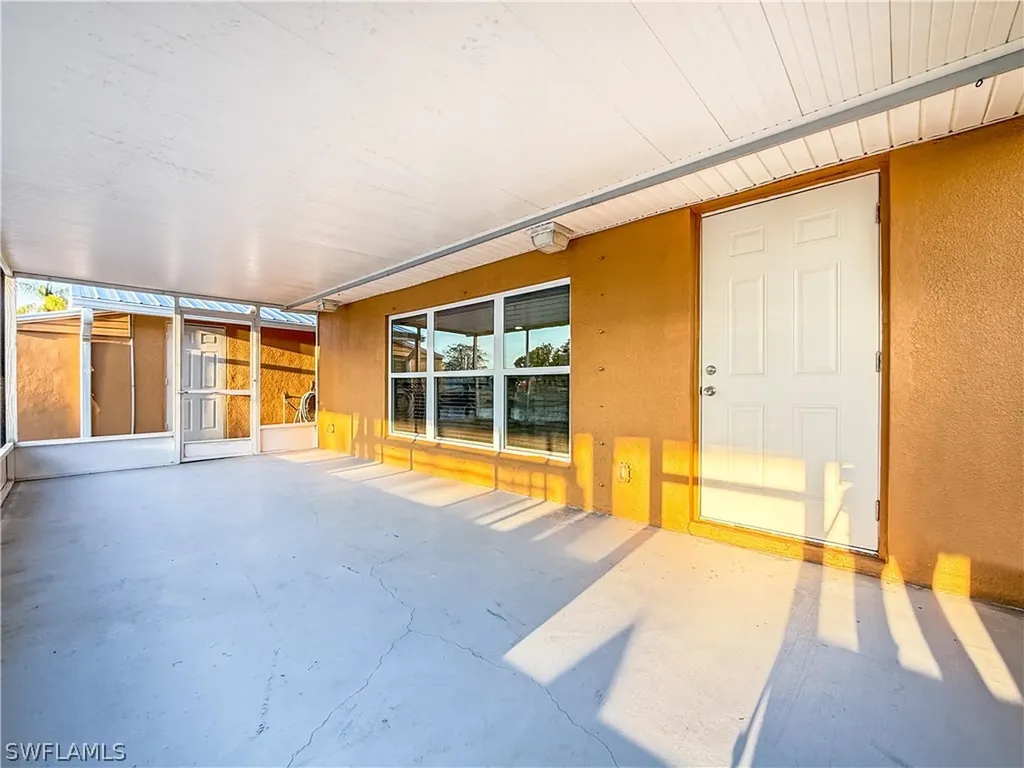 2115 Saint Croix Avenue Fort Myers FL 33905