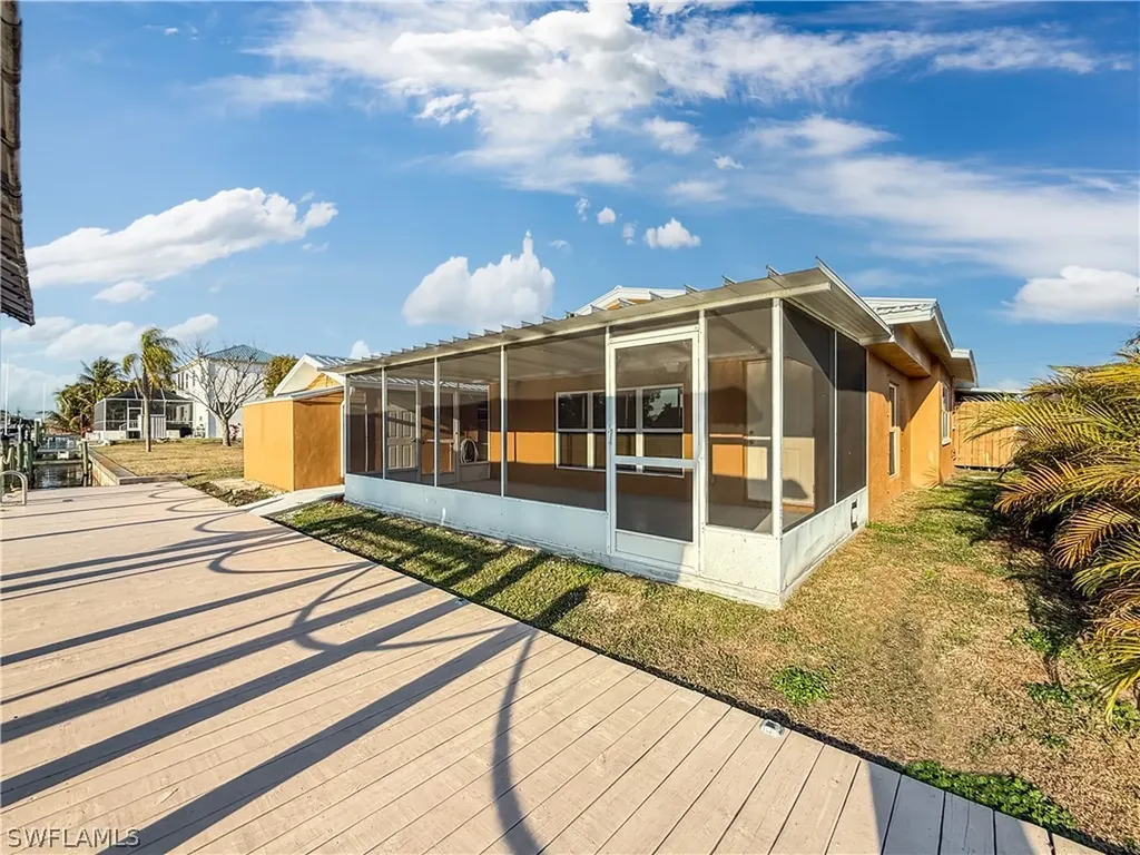 2115 Saint Croix Avenue Fort Myers FL 33905