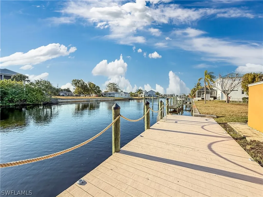 2115 Saint Croix Avenue Fort Myers FL 33905
