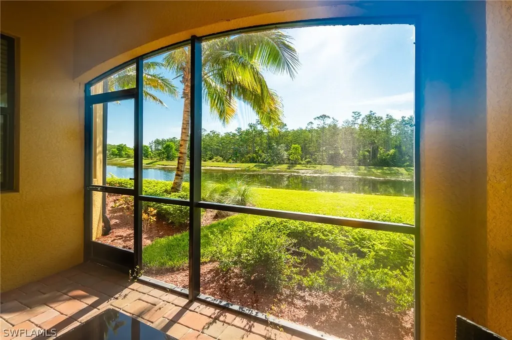 9590 Trevi Court Naples FL 34113