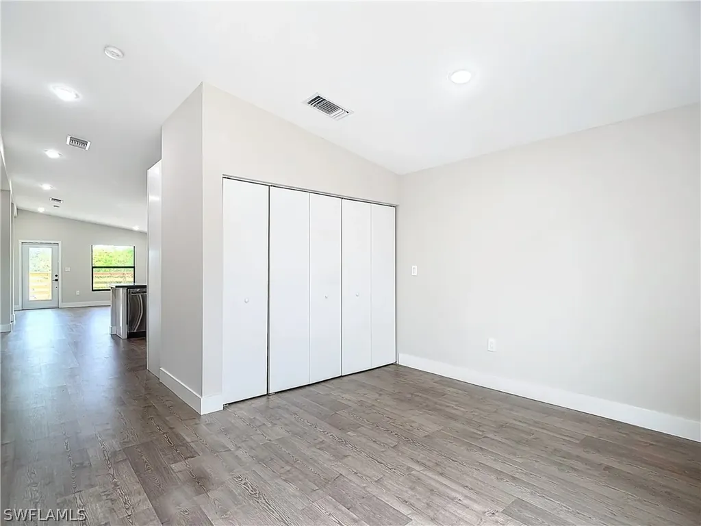 2505 Storter Avenue Naples FL 34112