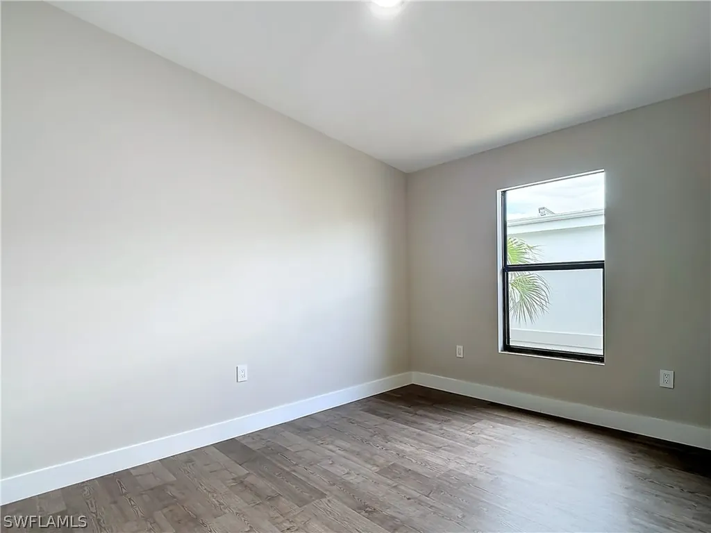 2505 Storter Avenue Naples FL 34112