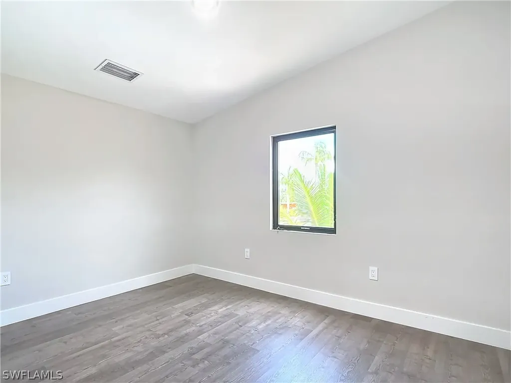 2505 Storter Avenue Naples FL 34112