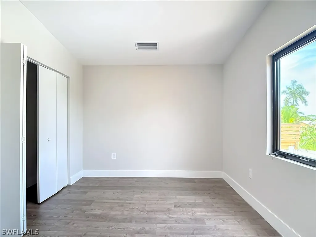 2505 Storter Avenue Naples FL 34112