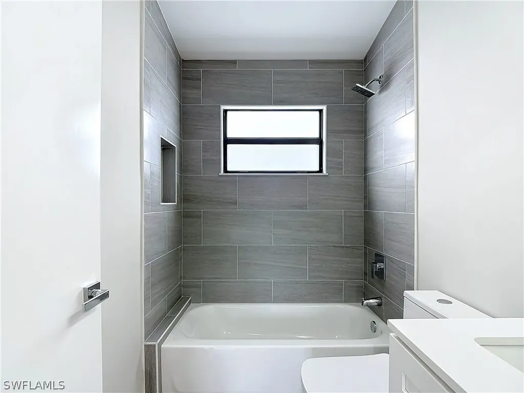 2505 Storter Avenue Naples FL 34112