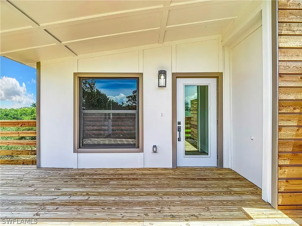2505 Storter Avenue Naples FL 34112