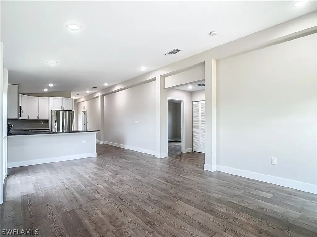 2505 Storter Avenue Naples FL 34112