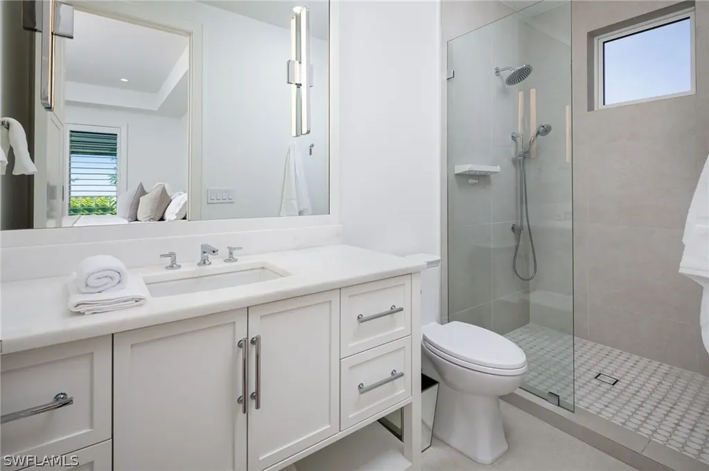 3636 Crayton Road Naples FL 34103