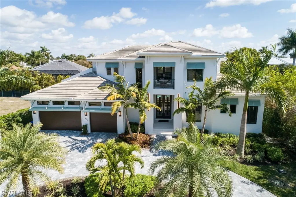 3636 Crayton Road Naples FL 34103